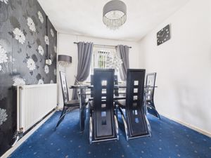 dining- click for photo gallery